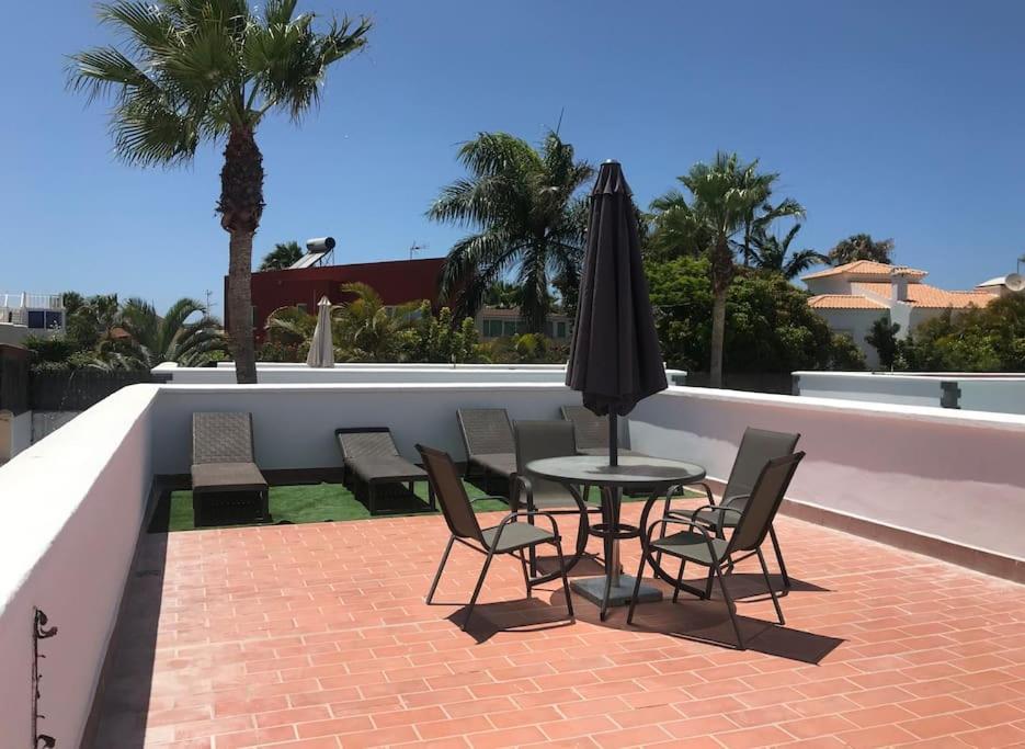 Lovely Villa - Pool Front, Private Roof Terrace, Wifi Fiber Optic Corralejo Exteriör bild